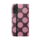 iPhone 17 Vegan Leren Portemonneehoesje – Roze-Pruim Polka Dot-ontwerp