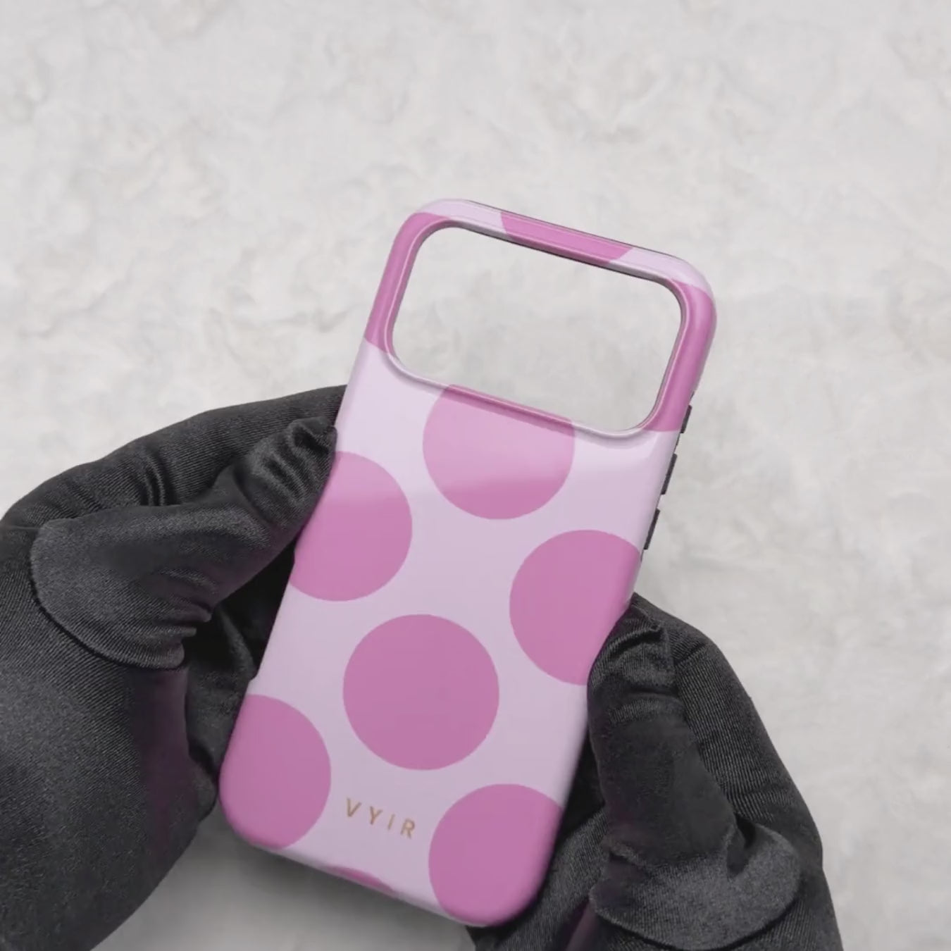 Large Polka Dots, Bubbly Pink - Tough Telefoonhoesje